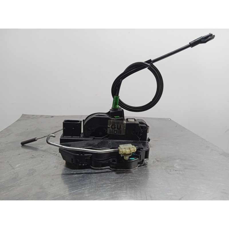 CERRADURA PUERTA TRASERA DERECHA 13503808 