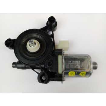 MOTOR ELEVALUNAS DELANTERO DERECHO 5Q0959802C 