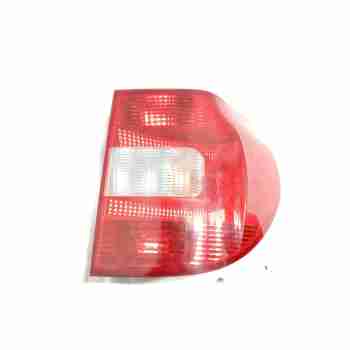 PILOTO TRASERO DERECHO 5L0945112 