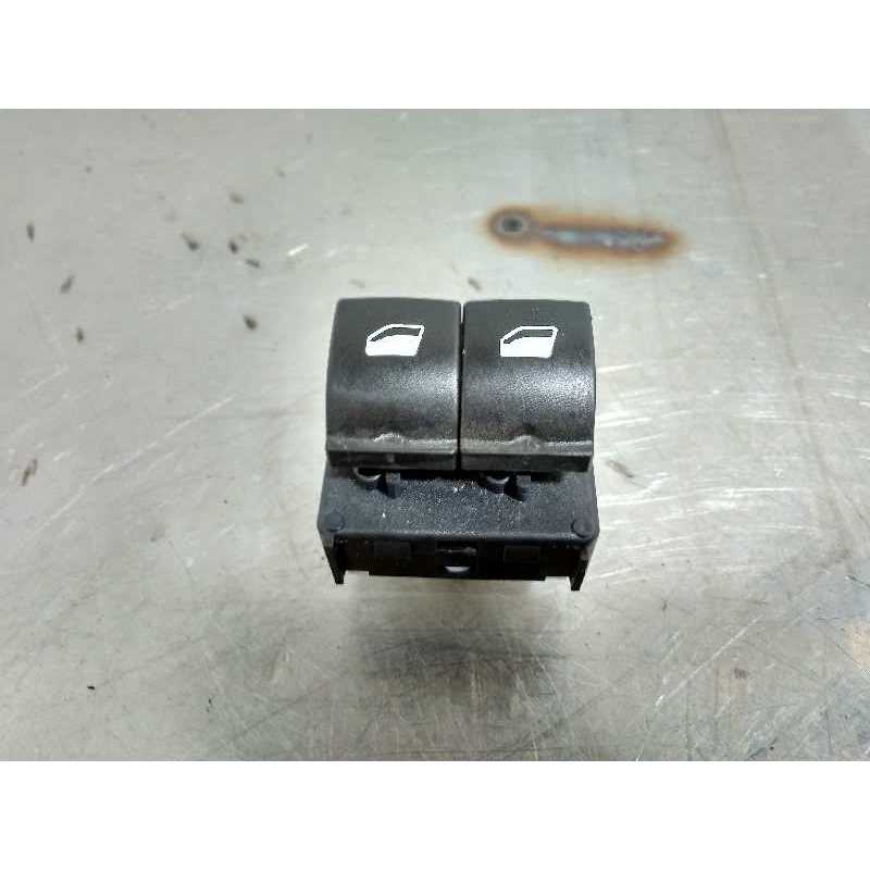 MANDO ELEVALUNAS DELANTERO IZQUIERDO 98016298ZD 