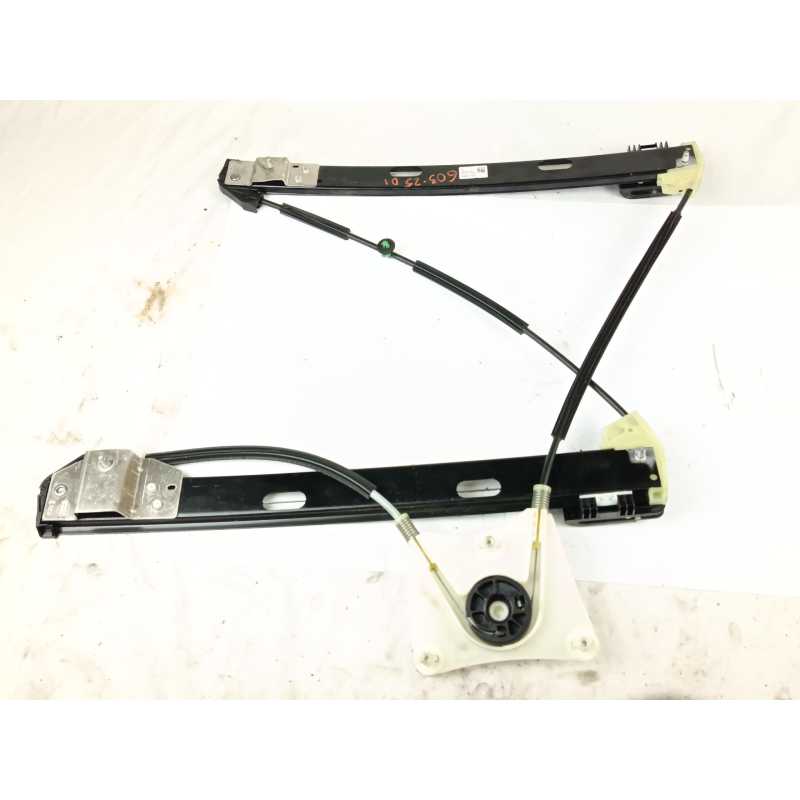 ELEVALUNAS DELANTERO IZQUIERDO 2GA837461F 