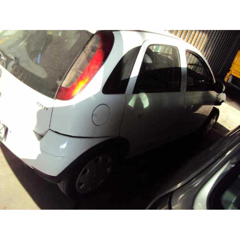 opel corsa c del año 2004