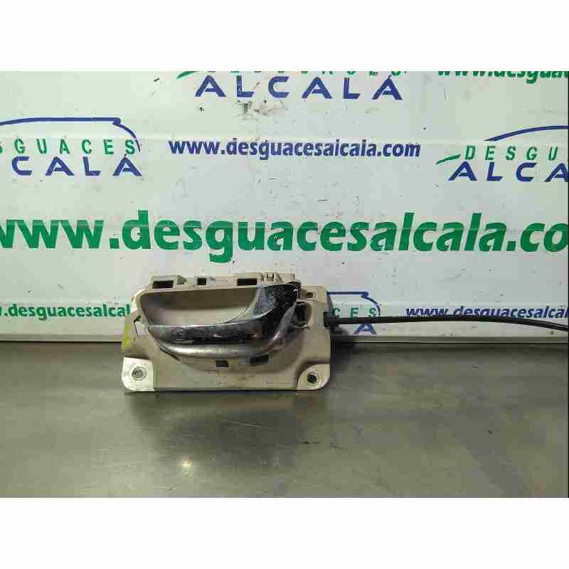 MANETA INTERIOR DELANTERA DERECHA 