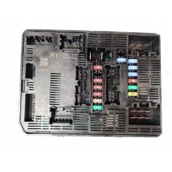CAJA RELES / FUSIBLES 284B76RA1B 