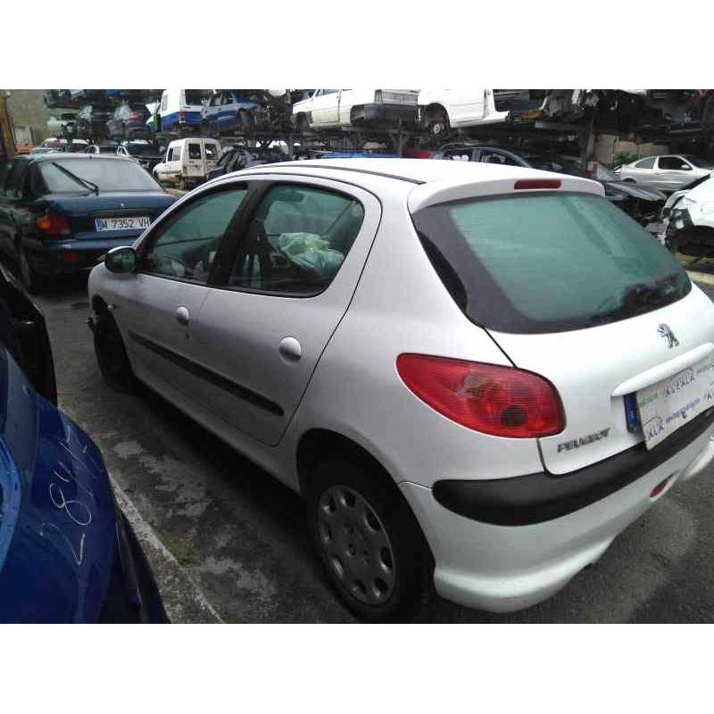 peugeot 206 berlina del año 2005