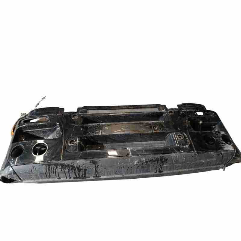 PARAGOLPES DELANTERO 