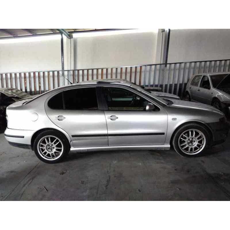 seat toledo (1m2) del año 2002