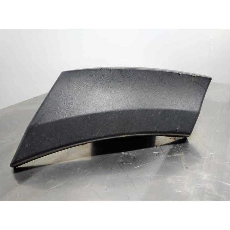 MOLDURA A9066902562 ALETA IZQUIERDA 