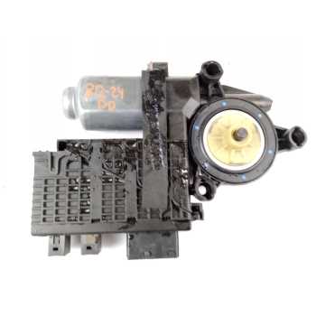 MOTOR ELEVALUNAS DELANTERO DERECHO 9682495580 