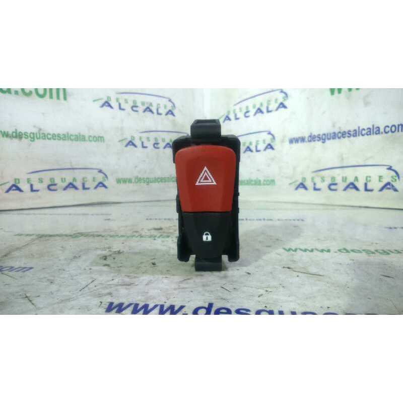 BOTON EMERGENCIA 8200214896A 6 PINES 