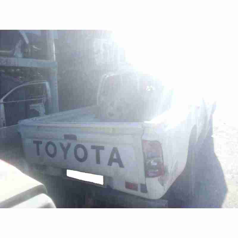 toyota hilux del año 2001
