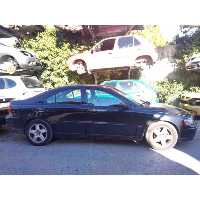 volvo s60 berlina del año 2006