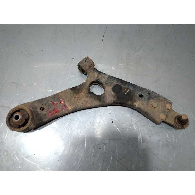 BRAZO SUSPENSION INFERIOR DELANTERO DERECHO 545012Y500 