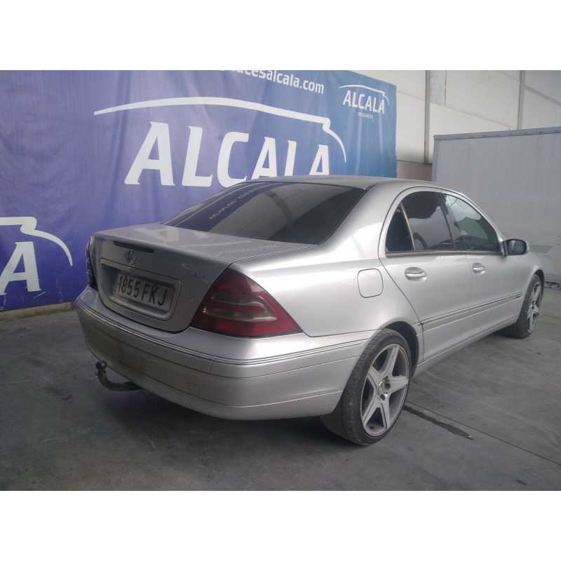 mercedes-benz clase c (w203) berlina del año 2007