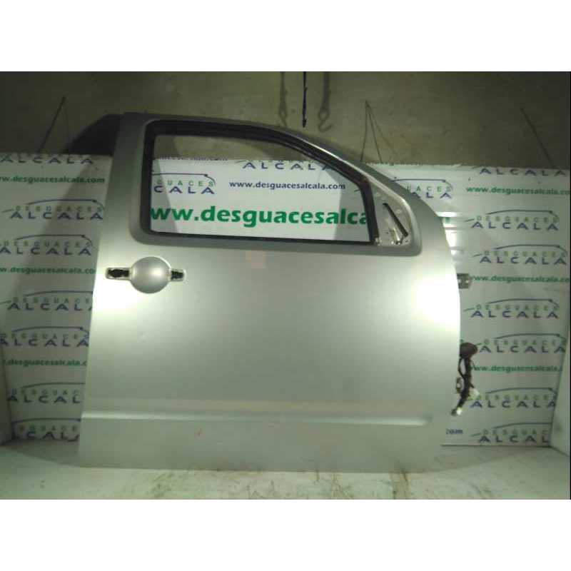 PUERTA DELANTERA DERECHA ARAÑADA MARCO SUPERIOR BOLLADO