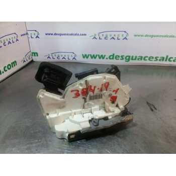 CERRADURA PUERTA TRASERA DERECHA 5K4839016Q 7 PINES 