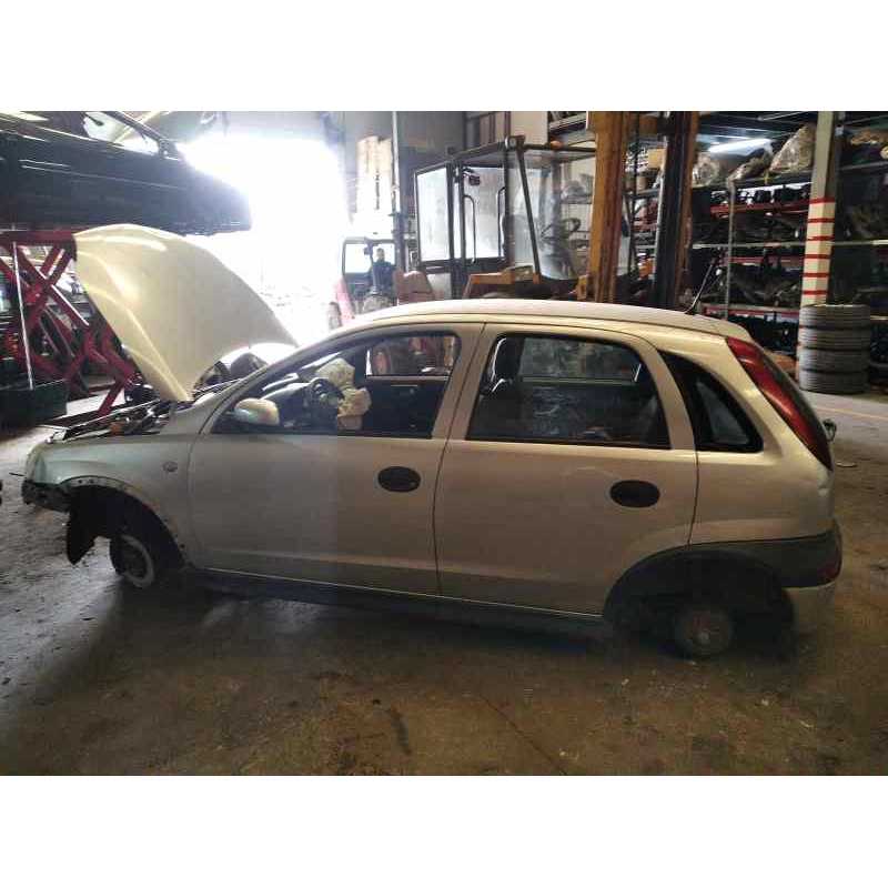 opel corsa c del año 2003