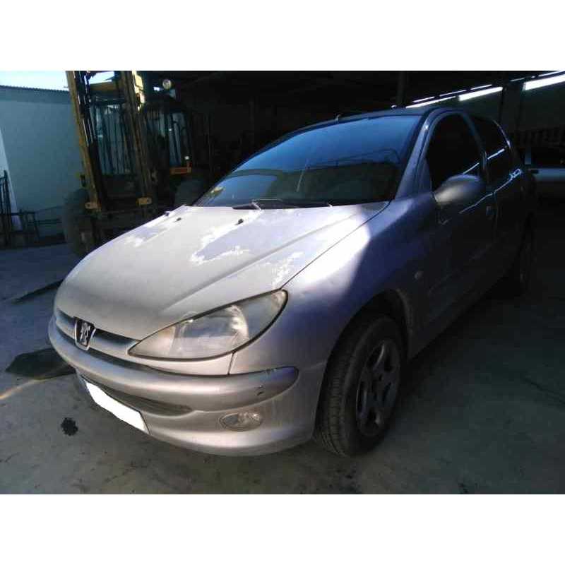 peugeot 206 berlina del año 1999