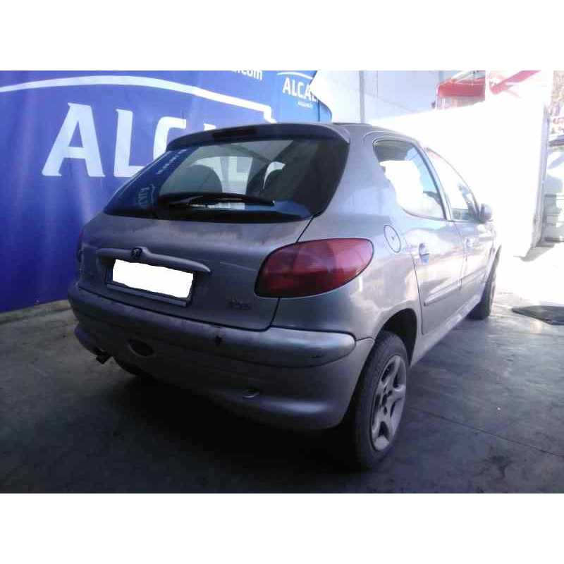 peugeot 206 berlina del año 1999