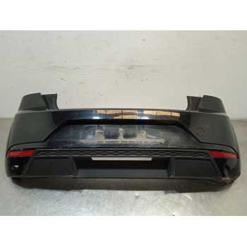 PARAGOLPES TRASERO 6F0807221D BOLLADO Y ARAÑADO 