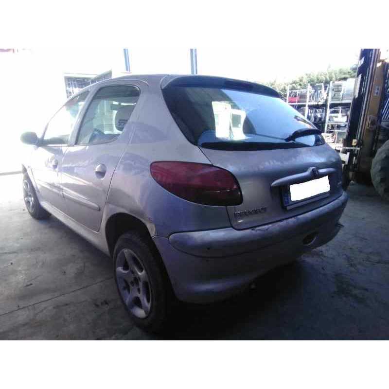 peugeot 206 berlina del año 1999