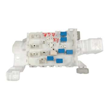 CAJA RELES / FUSIBLES AA0A4880 