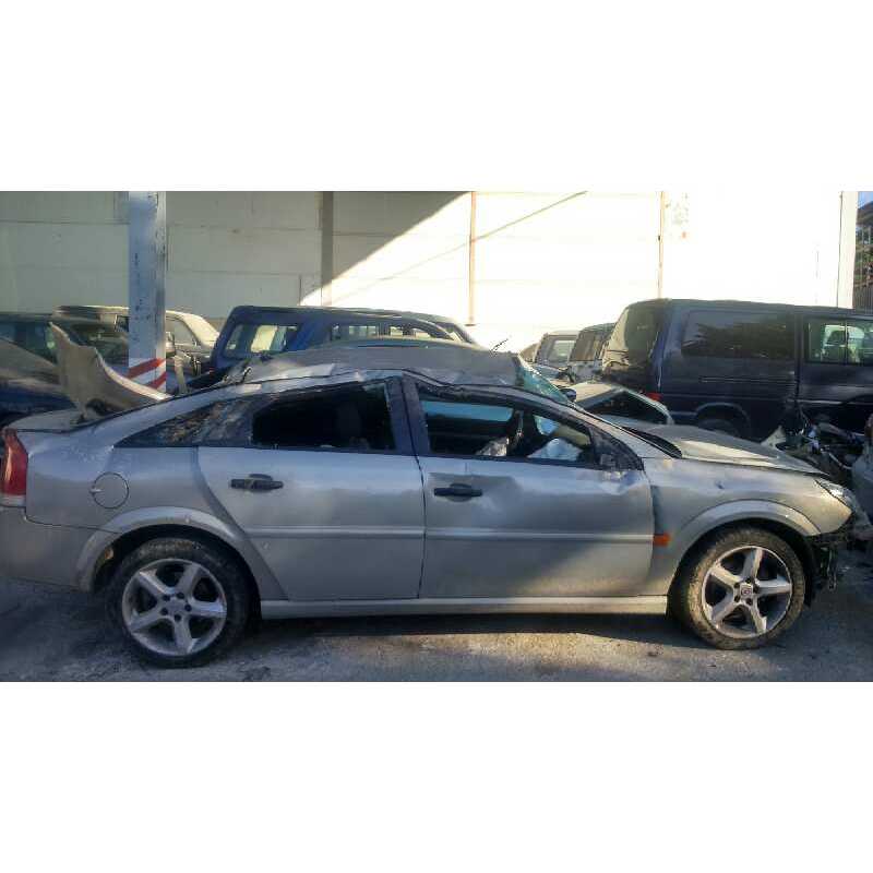opel vectra c berlina del año 2006
