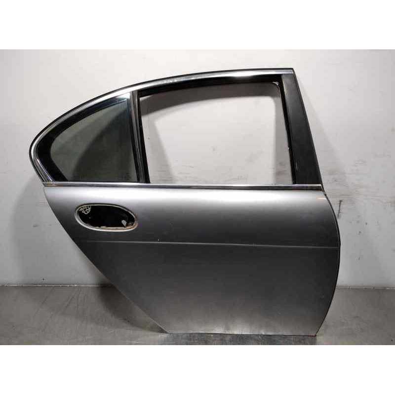 PUERTA TRASERA DERECHA 41517202084 ARAÑADA BOLLADA