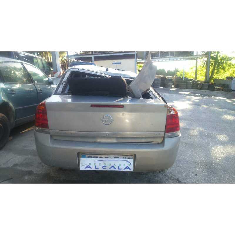 opel vectra c berlina del año 2006