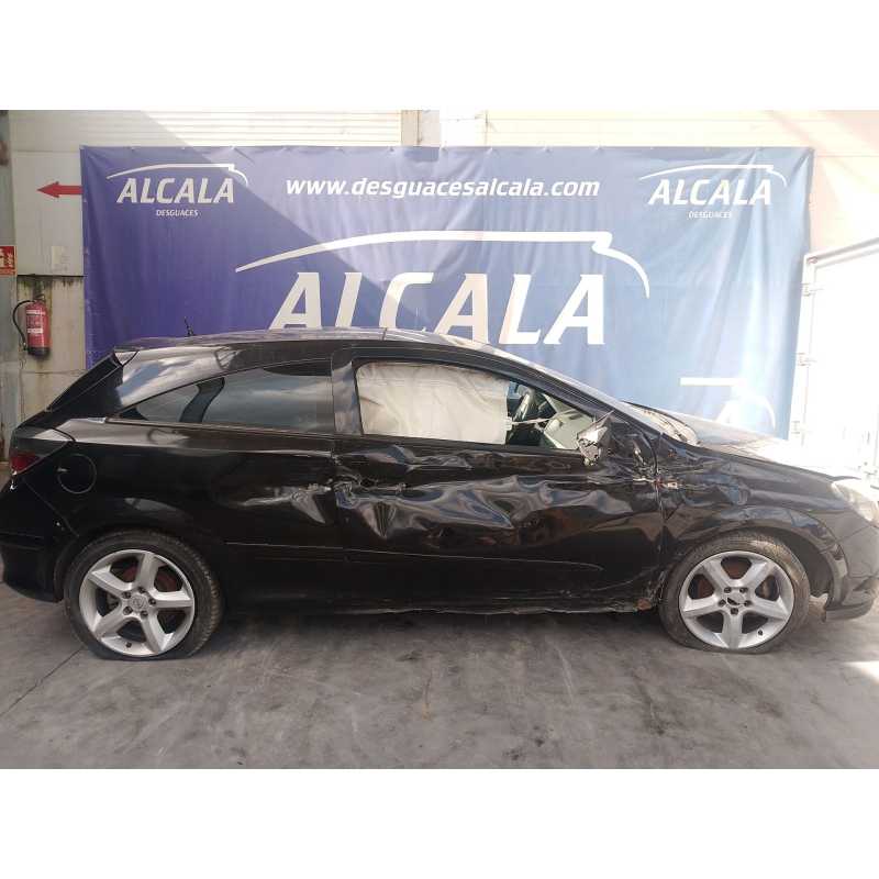 opel astra h gtc (a04) del año 2007
