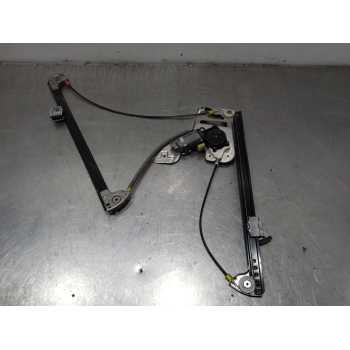 ELEVALUNAS DELANTERO DERECHO 83810209 