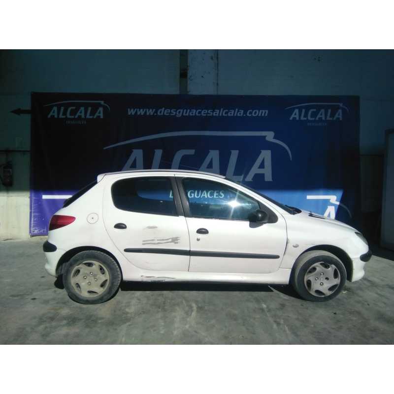 peugeot 206 berlina del año 2002