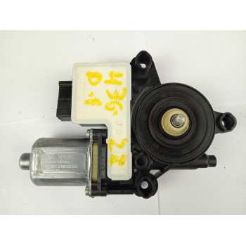 MOTOR ELEVALUNAS DELANTERO IZQUIERDO 0130822065 