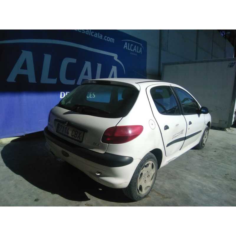 peugeot 206 berlina del año 2002