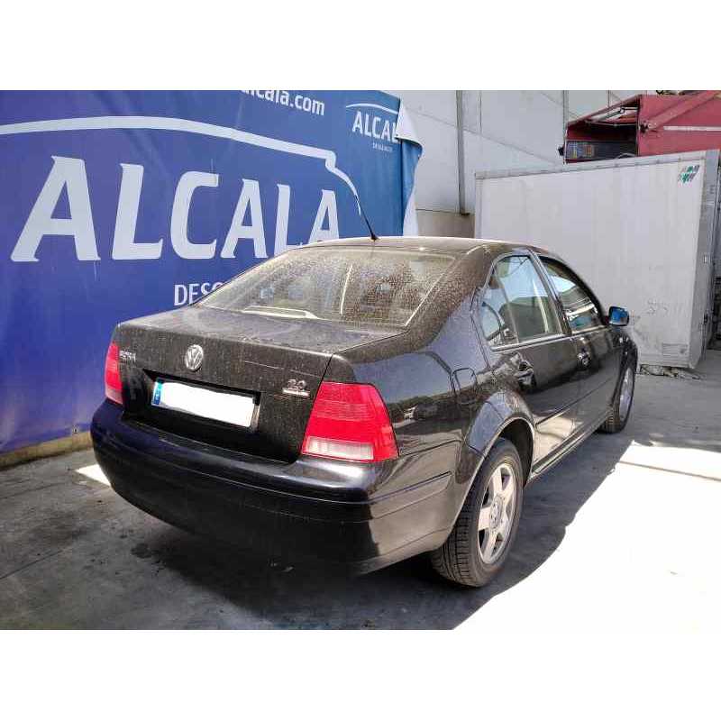 volkswagen bora berlina (1j2) del año 2000