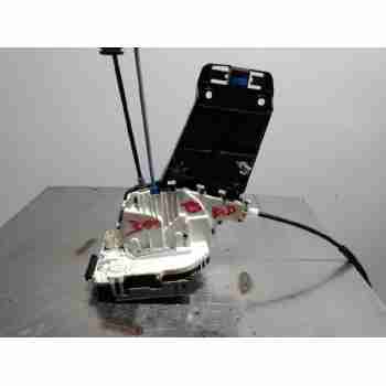 CERRADURA PUERTA DELANTERA DERECHA 682164358AB 4 PINES 
