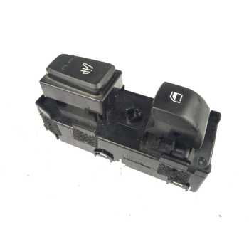 MANDO ELEVALUNAS TRASERO DERECHO 93581R2040 