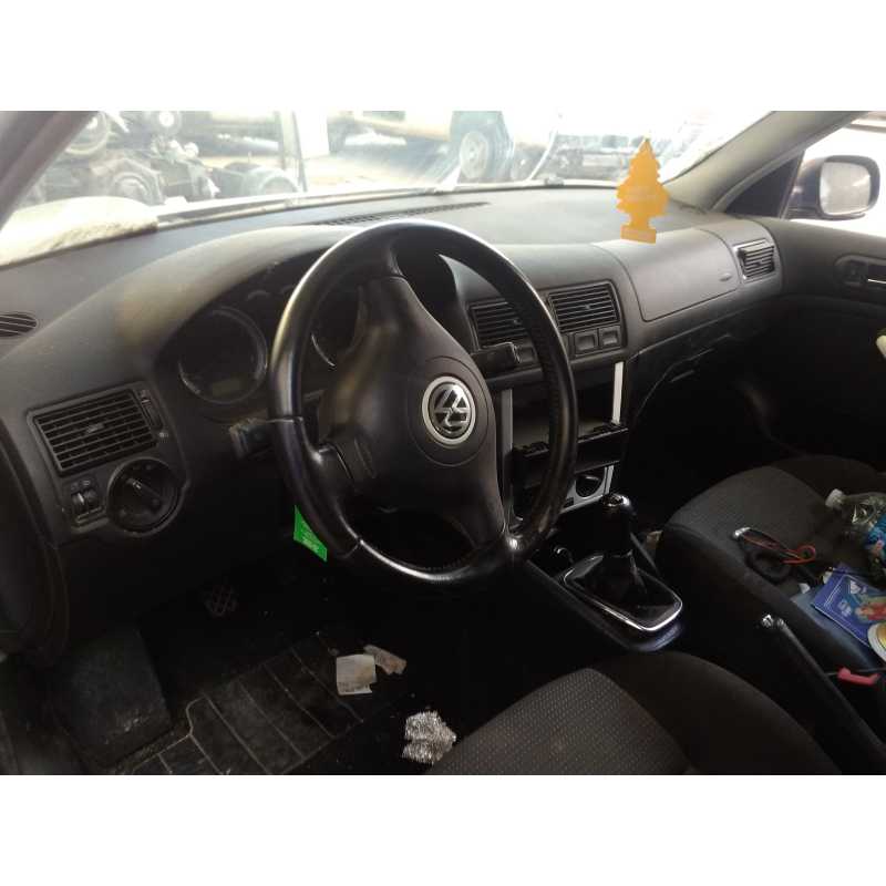 volkswagen golf iv berlina (1j1) del año 2002