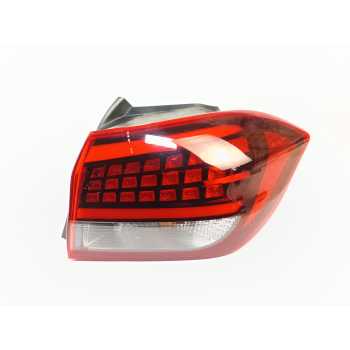 PILOTO TRASERO DERECHO 92402G4500 
