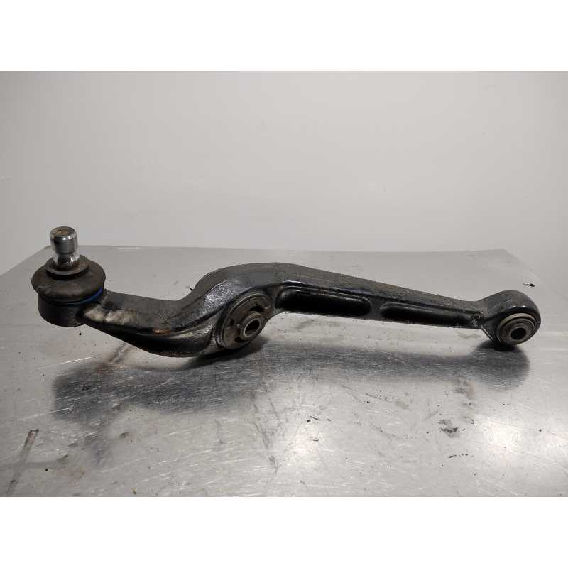 BRAZO SUSPENSION INFERIOR DELANTERO IZQUIERDO 