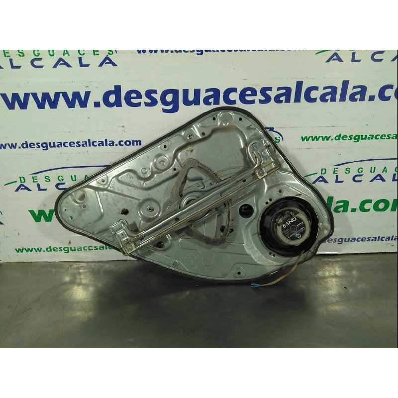 ELEVALUNAS TRASERO DERECHO MANUAL 