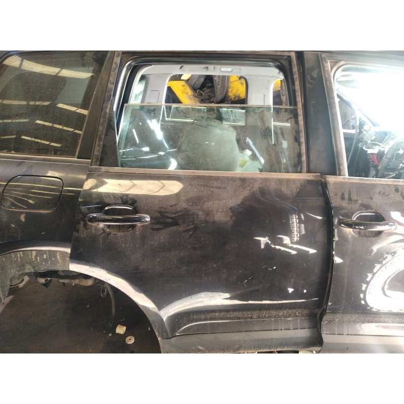 PUERTA TRASERA DERECHA MONTADA EN VEHICULO 7L0833056M 