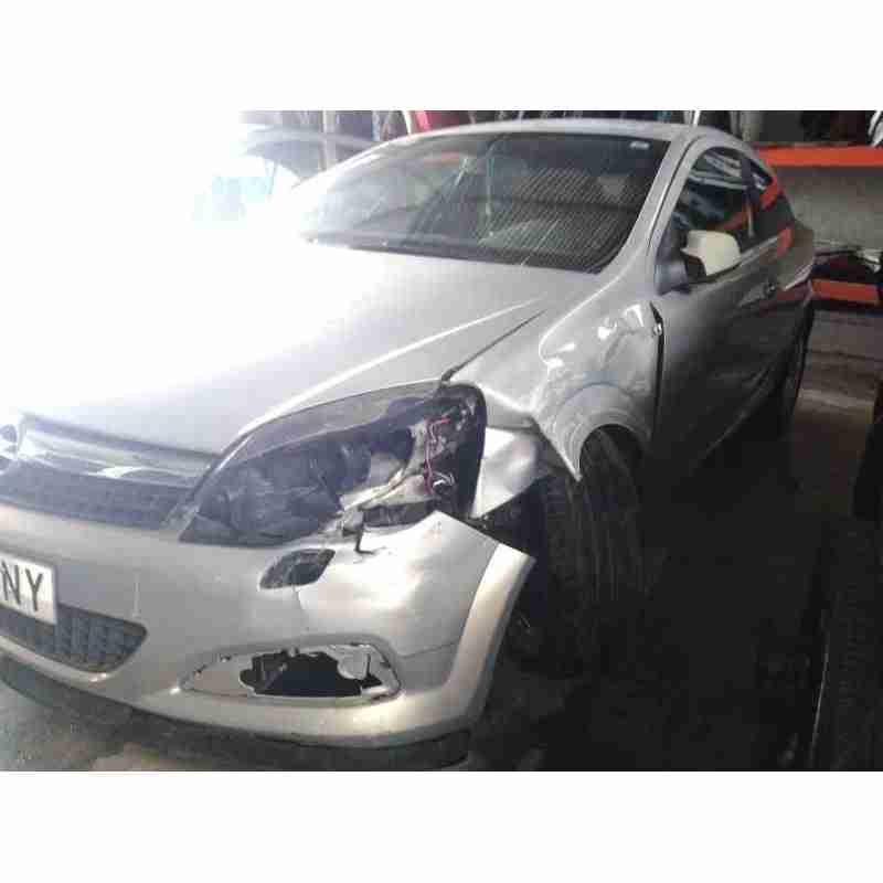 opel astra gtc del año 2007