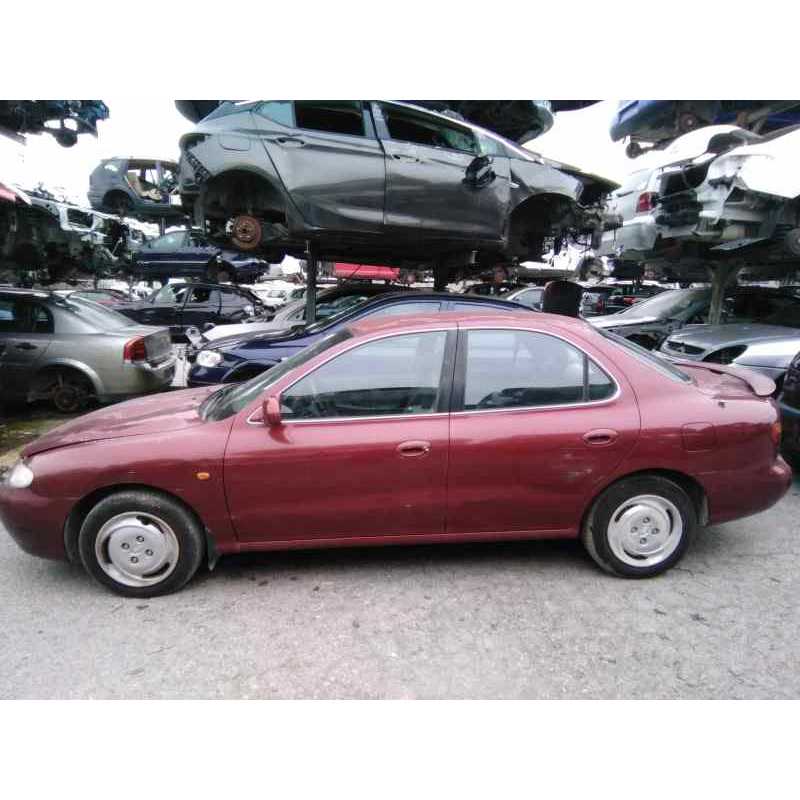 hyundai lantra berlina (rd) del año 1996