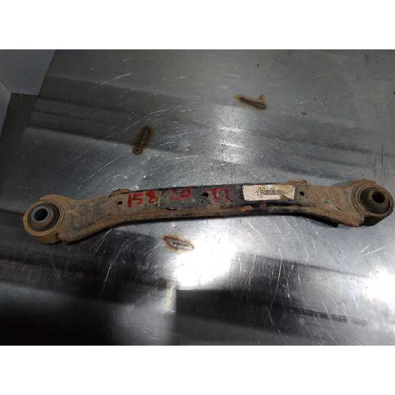 BRAZO SUSPENSION SUPERIOR TRASERO IZQUIERDO 551002S050 