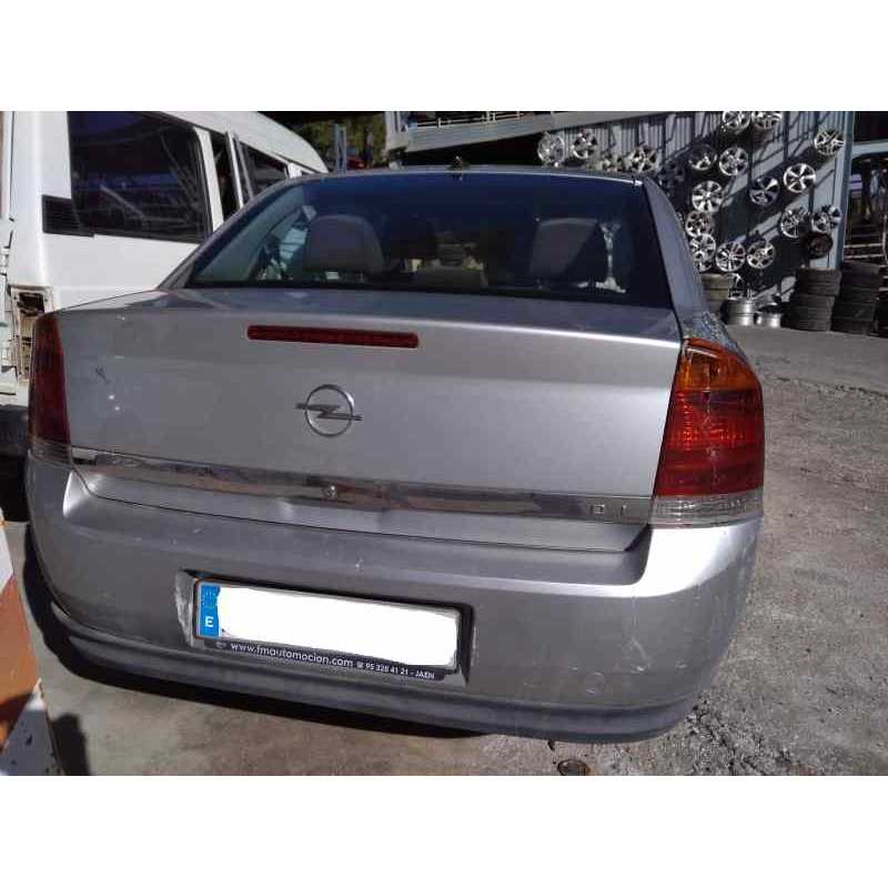 opel vectra c berlina del año 2003