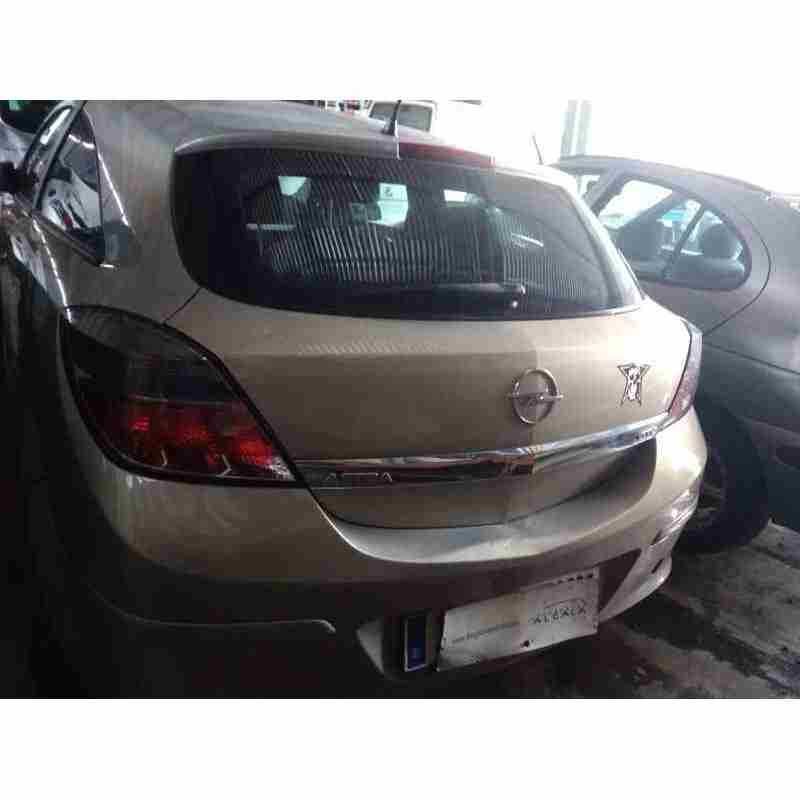 opel astra gtc del año 2007
