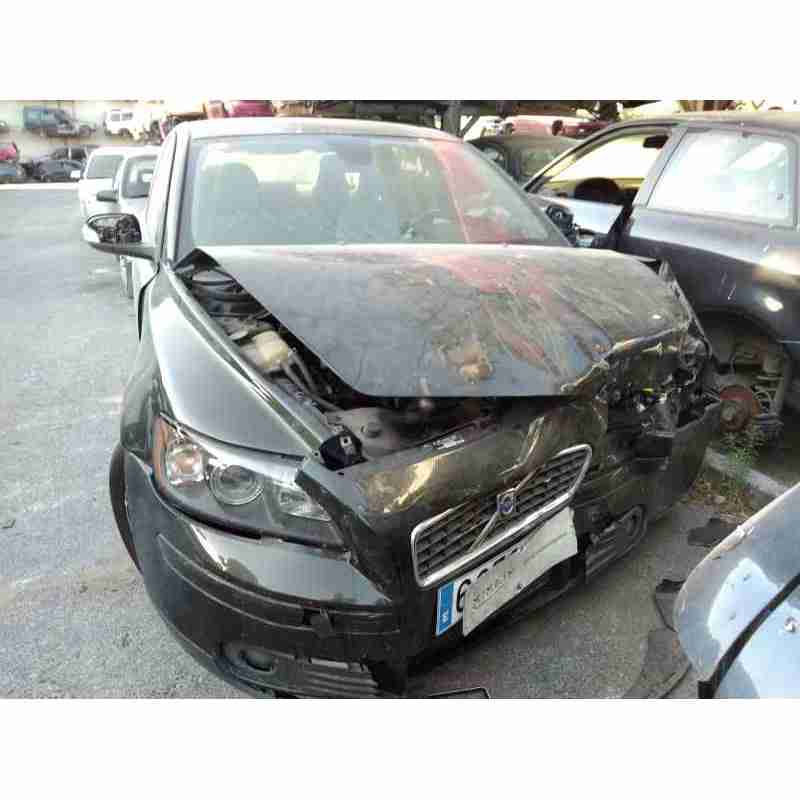 volvo s40 berlina del año 2007