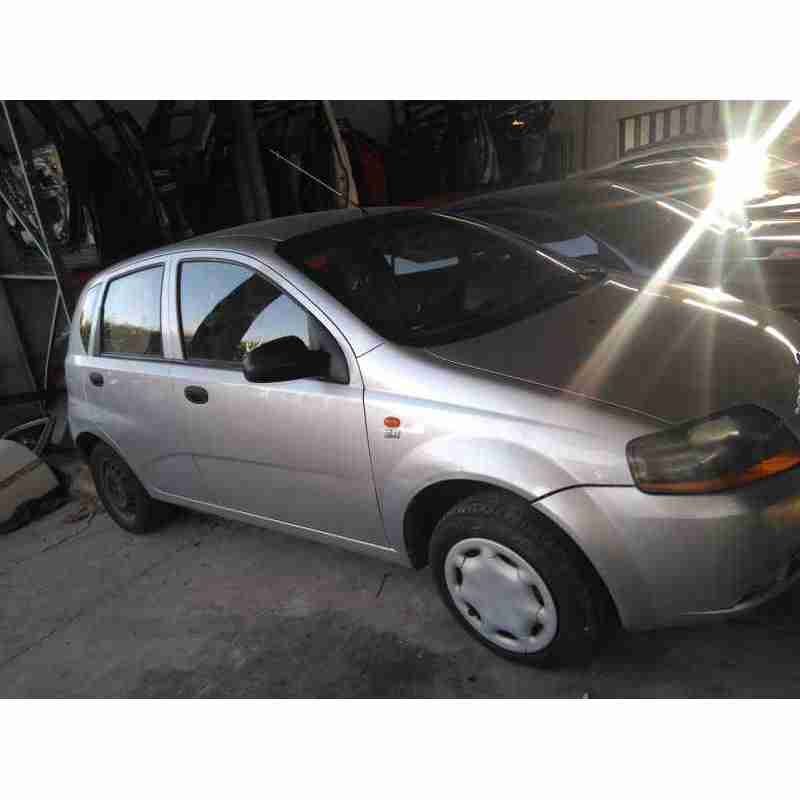 daewoo kalos del año 2004