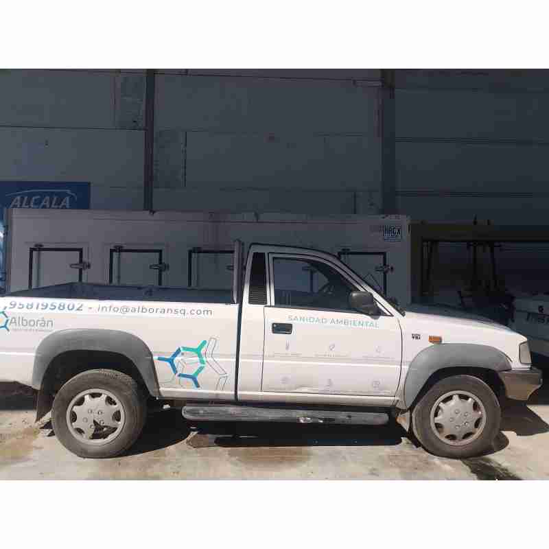 tata safari (42_fd) del año 2005